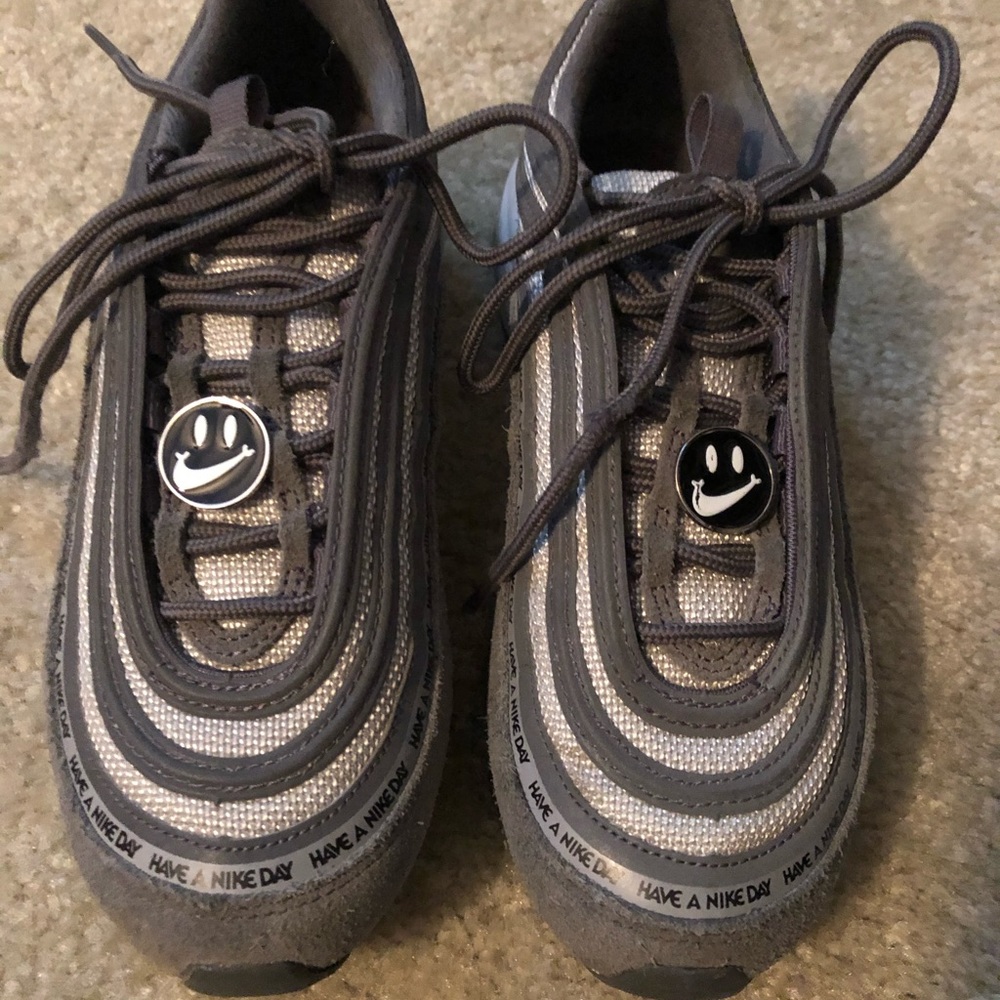 Nike air max Grade school